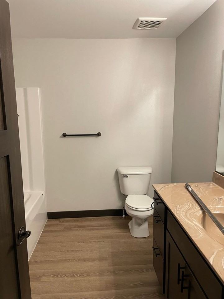 Settler's Ridge 216-218 - Photo 7 of 14