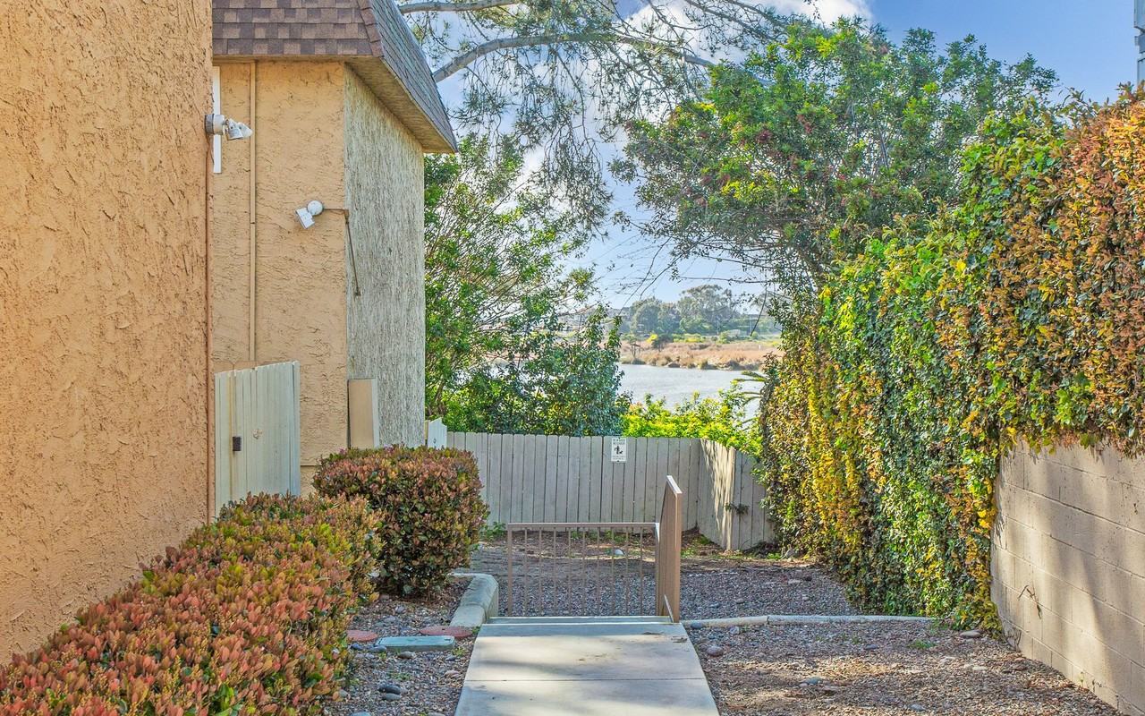 Breakwater Townhomes - Photo 7 of 7