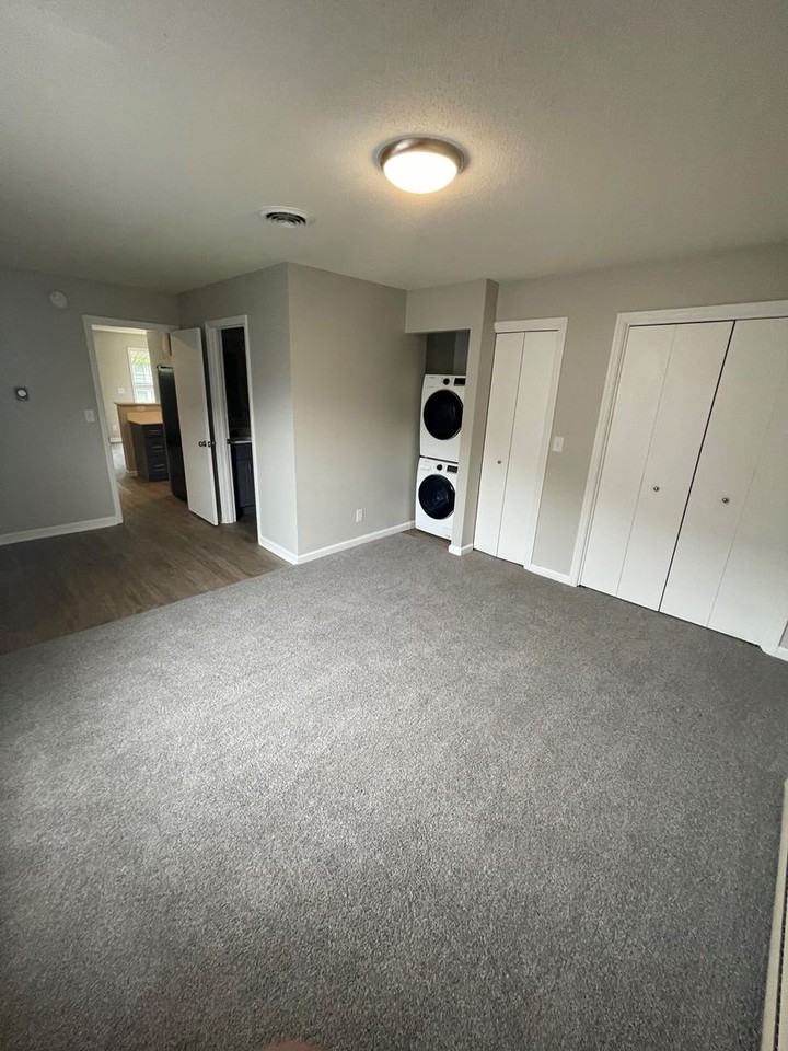 305-311 Birch Street - Photo 5 of 12