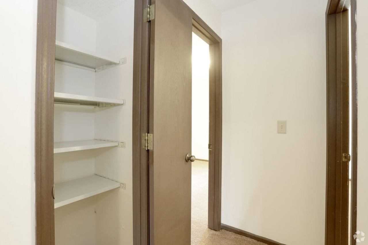 West Mound Apartments - Photo 7 of 15