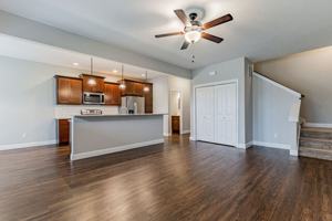 featured image of 901 901 Cates Dr-1609 Timber Wolf Ln