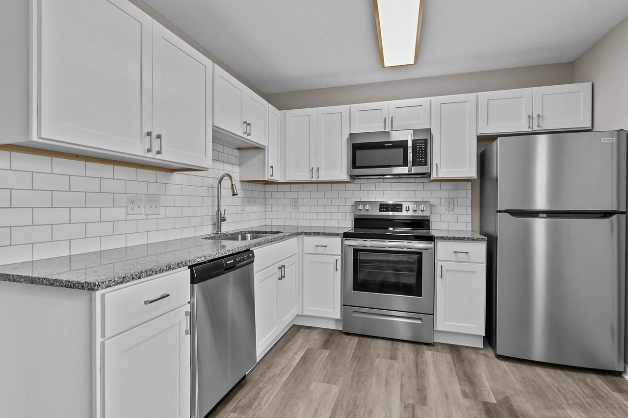 Elizabeth Street Townhomes - Photo 4 of 23