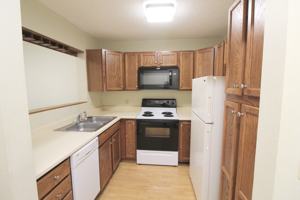 featured image of 1360 Hunters Rd Apt C #Apt C
