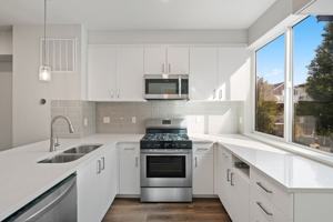 featured image of 1654 1654 - 7842 SE Lambert Street