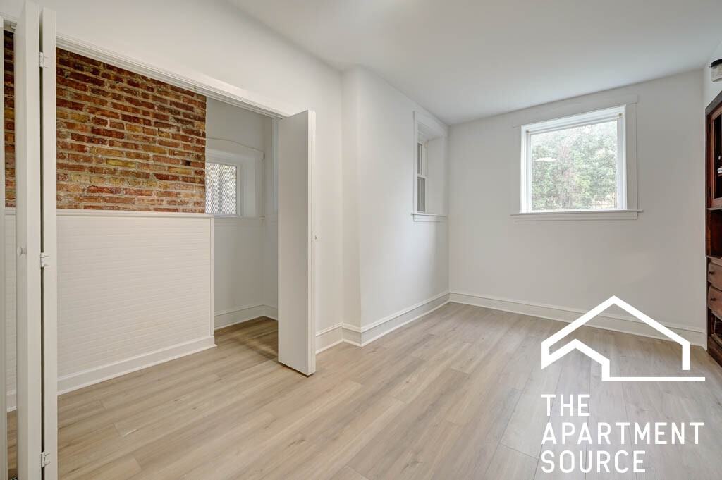 1042 N Kedzie Ave #G - Photo 4 of 14