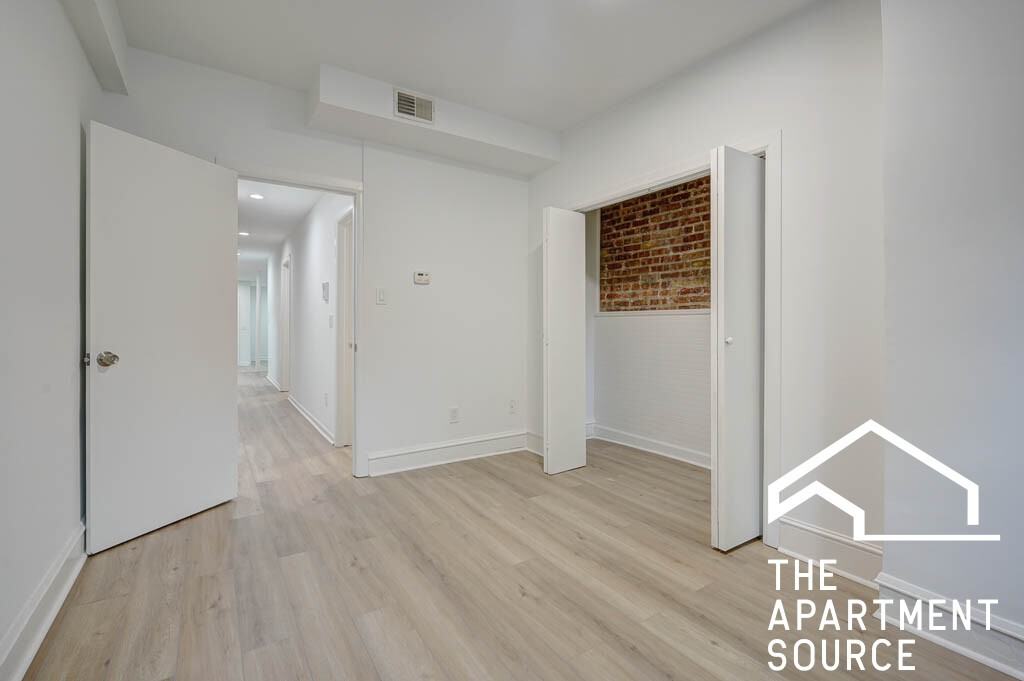 1042 N Kedzie Ave #G - Photo 6 of 14