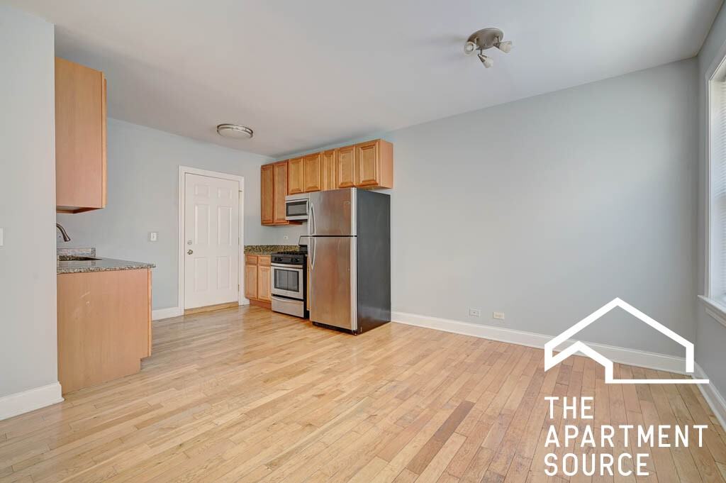 4542 W George St #2 - Photo 3 of 10