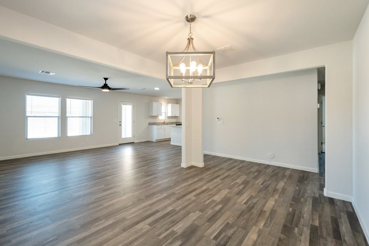 1680 E Judi St - Photo 3 of 15