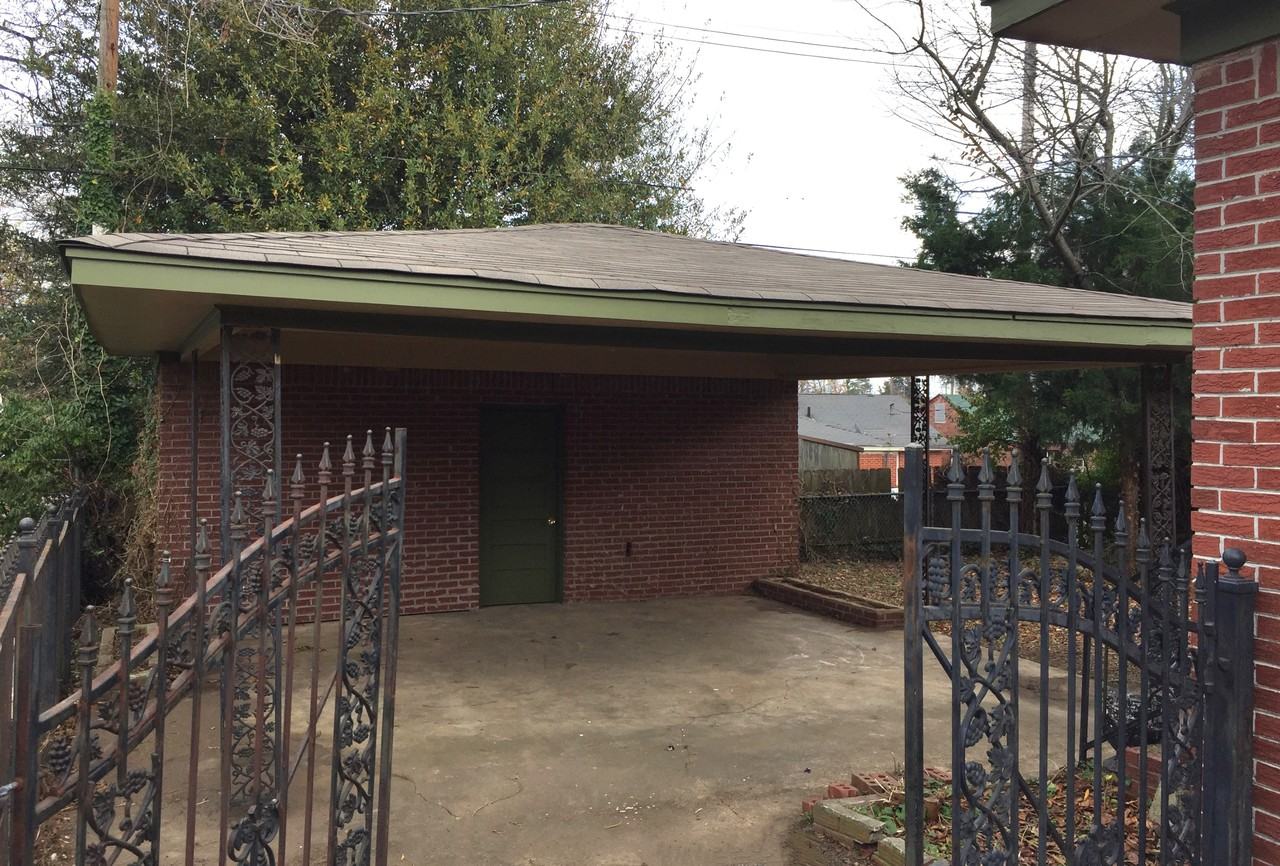 1810 S Barksdale St - Photo 2 of 8