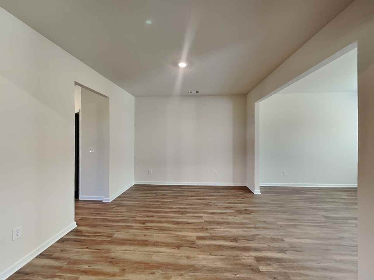 1205 Fendt Dr - Photo 4 of 19