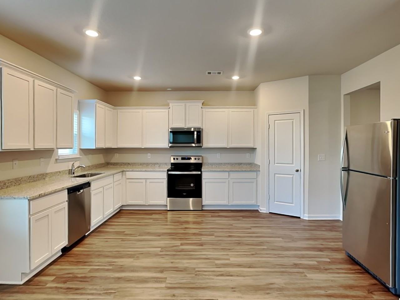 1205 Fendt Dr - Photo 5 of 19