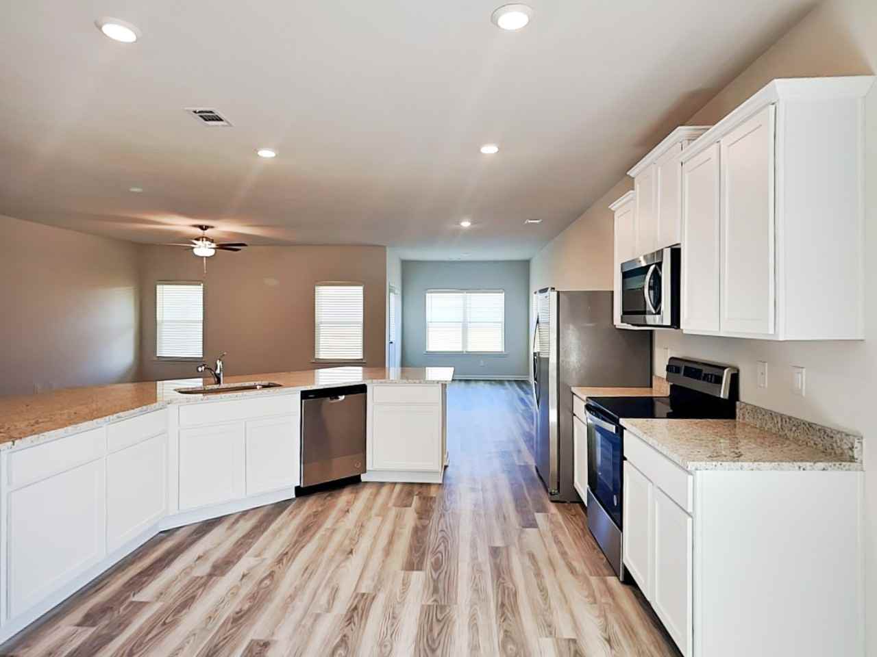 1201 Fendt Dr - Photo 4 of 15