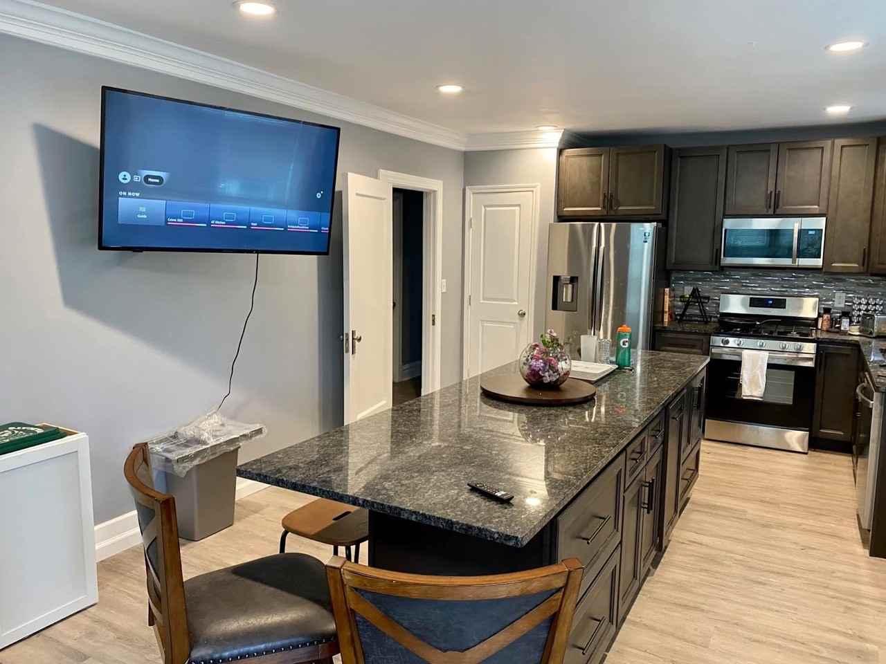 7250 Pershing Ave #1 - Photo 4 of 10