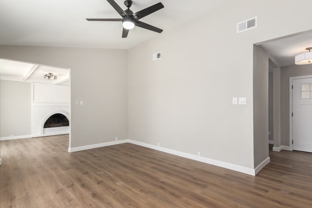7525 W Lake Erie Dr #1 - Photo 6 of 11