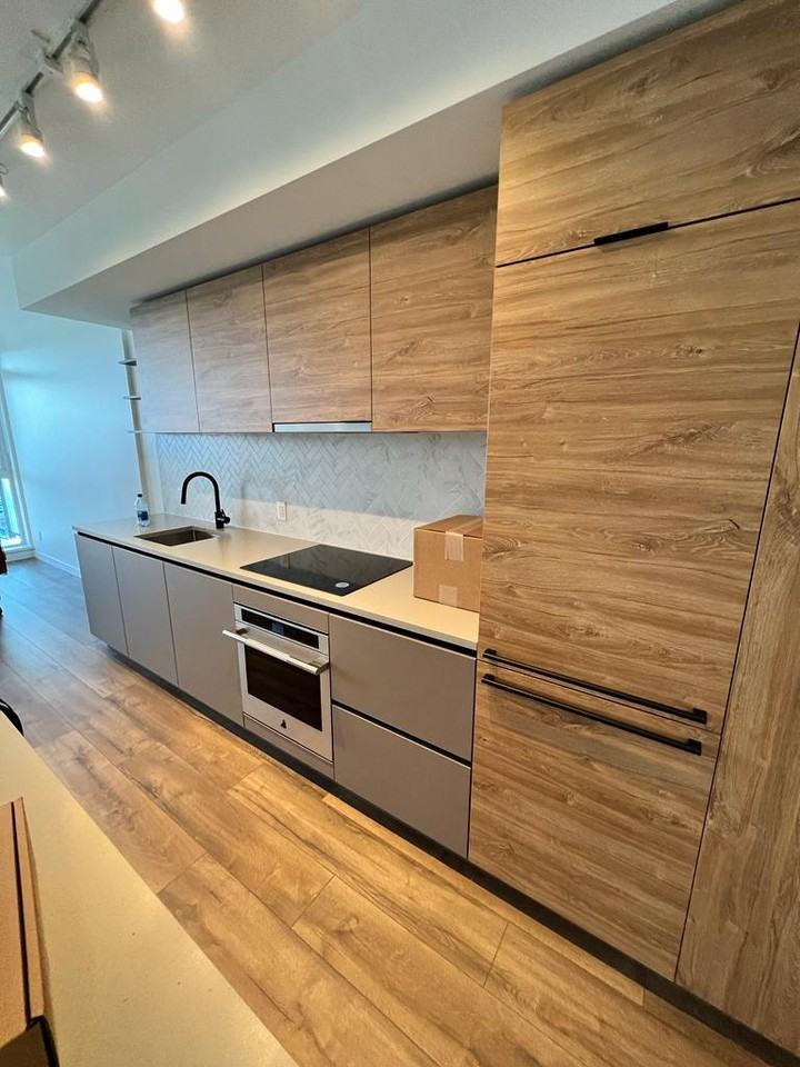10428 University Drive - Photo 2 of 23