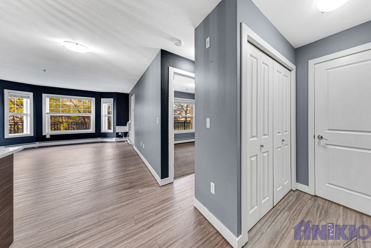 2 Bedroom Condo in Stonebridge Apartments 415 108a 415 Hunter Road