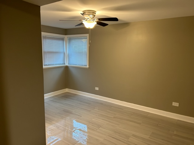 4901 N Kilpatrick Ave - Photo 6 of 15