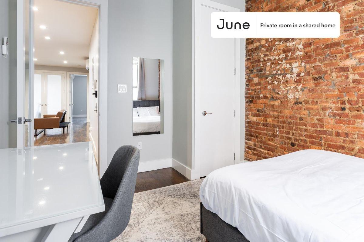 1131 Broadway #A - Photo 4 of 23