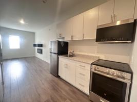 featured image of 430 5th St #209