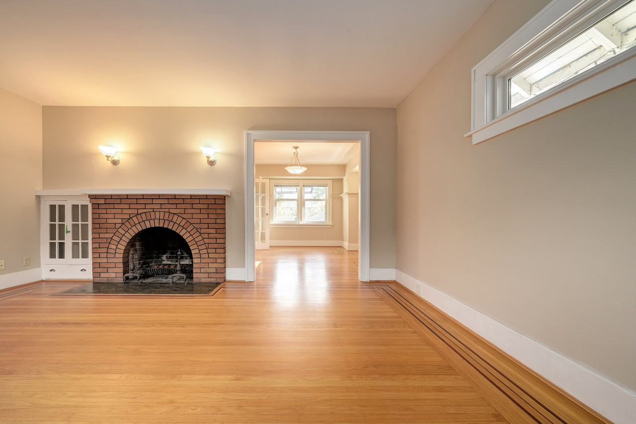 6558 Yew Street - Photo 3 of 20