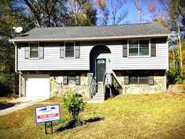 featured image of 2825 Foxhall Lane North South Fulton, GA 30349