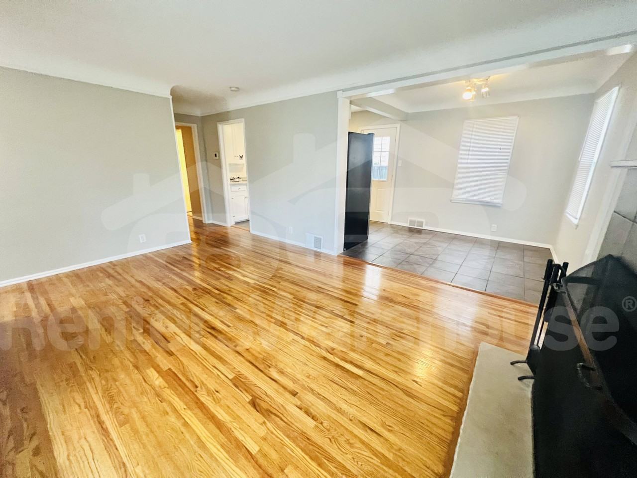 7009 Minnetonka Blvd - Photo 3 of 10