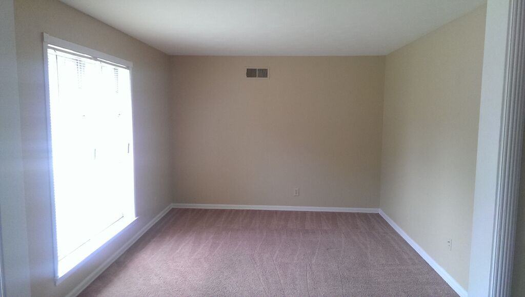 3331 Fox Chase Dr - Photo 3 of 12