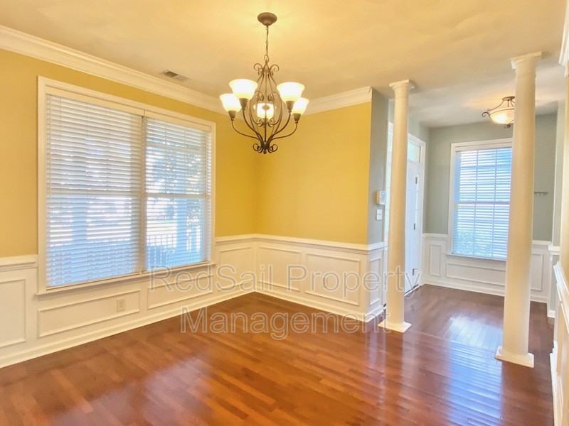 13218 Harbor Dr - Photo 3 of 24