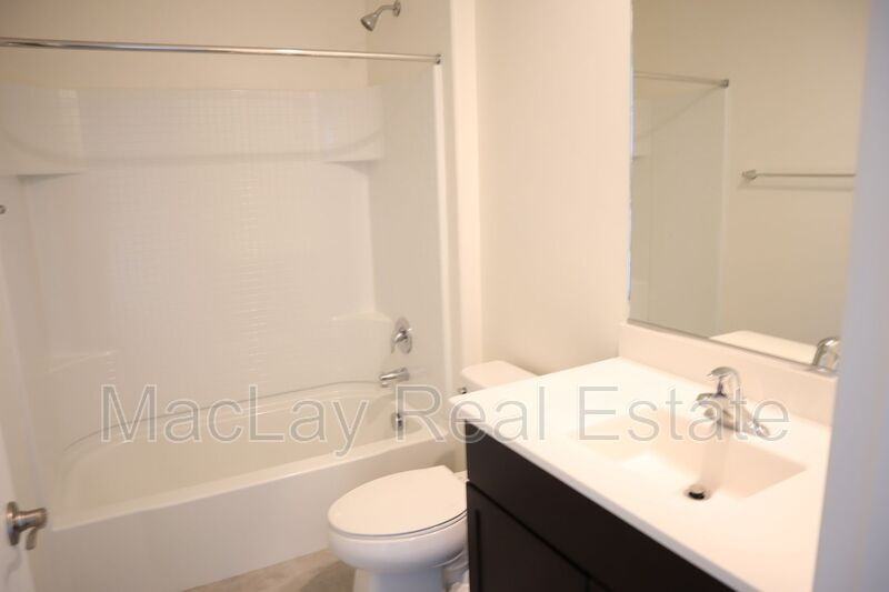 10676 W Golson Dr - Photo 6 of 17