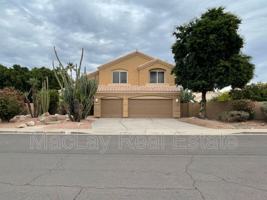 featured image of 7140 E Medina Ave
