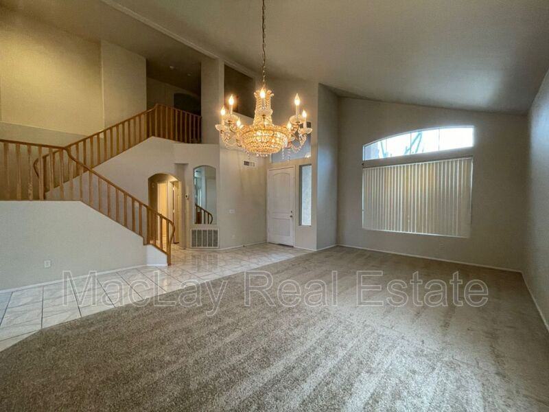 7140 E Medina Ave - Photo 4 of 30