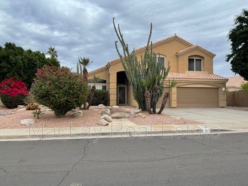 7140 E Medina Ave - Photo 5 of 30