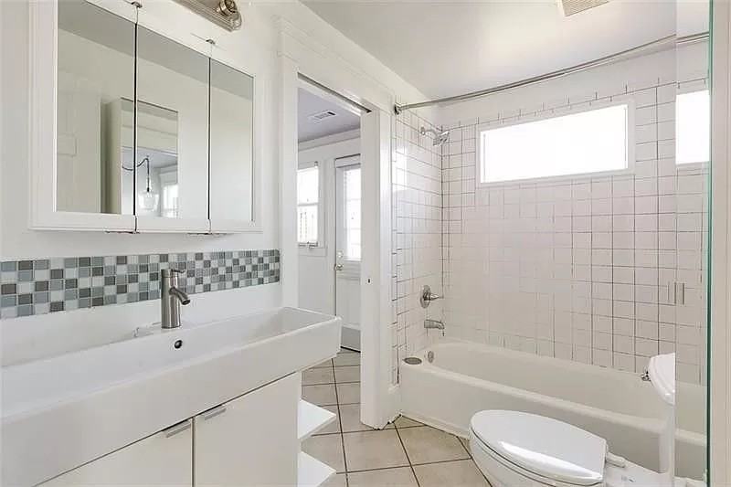 260 Powell St Se - Photo 7 of 11