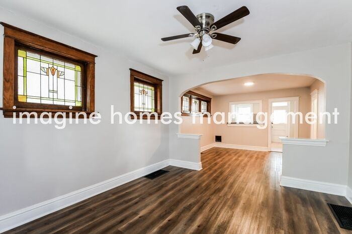 6275 Marmaduke Ave - Photo 2 of 16