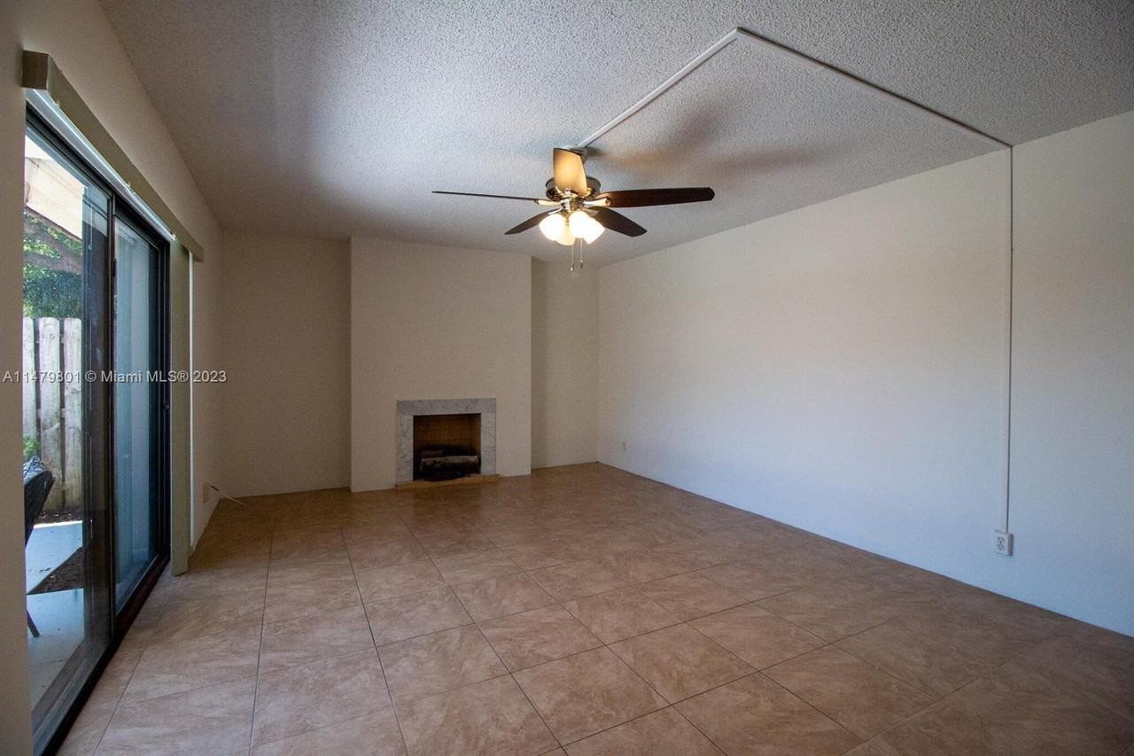 351 Lake Arbor Dr #351 - Photo 3 of 21