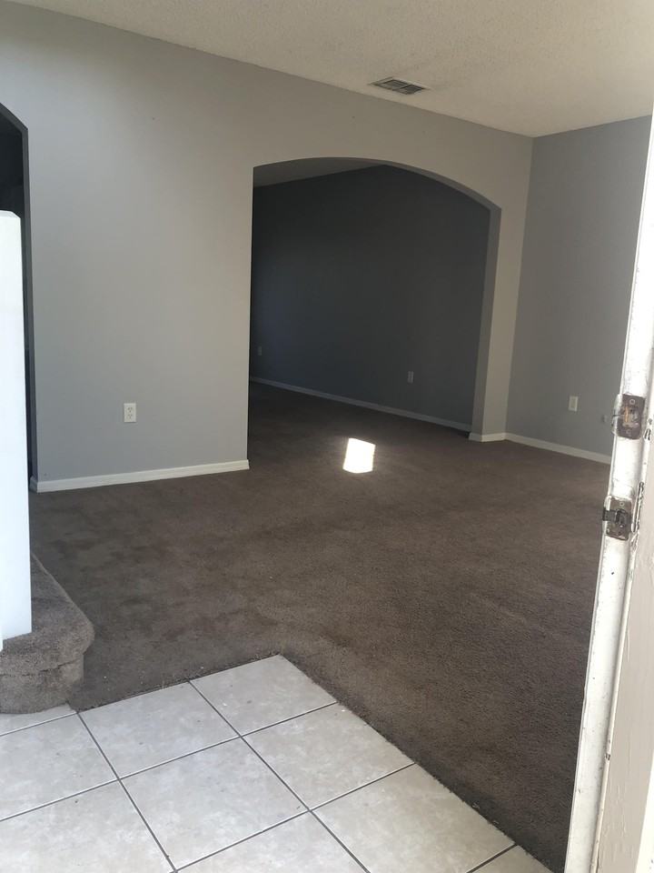 1222 Amazon Ln #1 - Photo 3 of 20