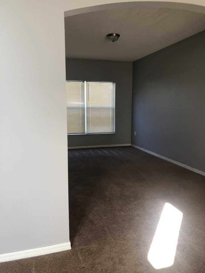 1222 Amazon Ln #1 - Photo 4 of 20