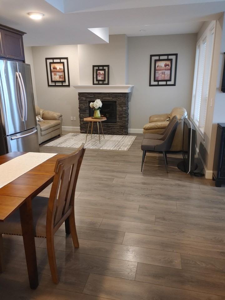 1461 Osprey Pl #1 - Photo 3 of 9