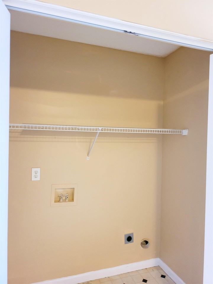 7 Sterling Ridge Ct #1 - Photo 5 of 17