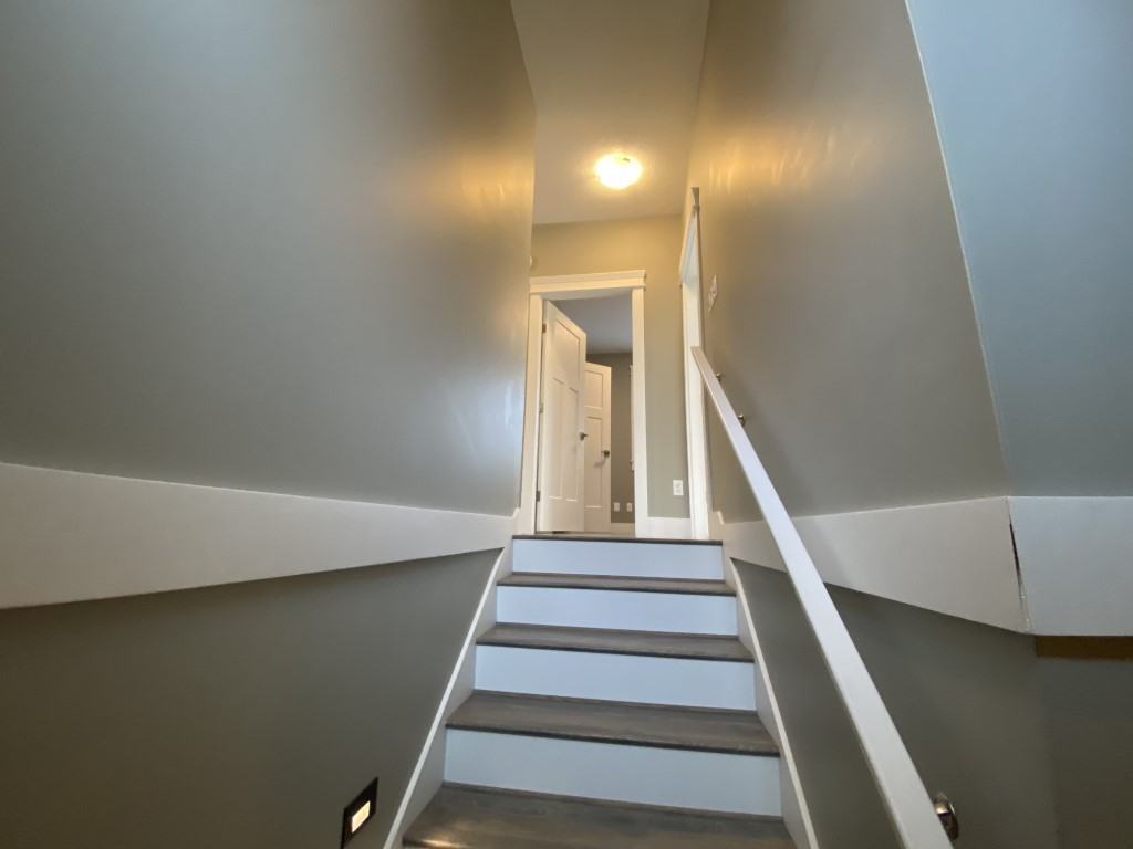 1255 Townsite Rd - Photo 5 of 20