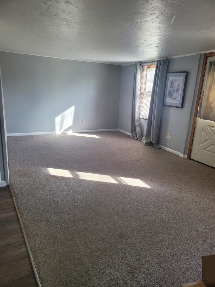 1031 N Clay St #1031 - Photo 6 of 10