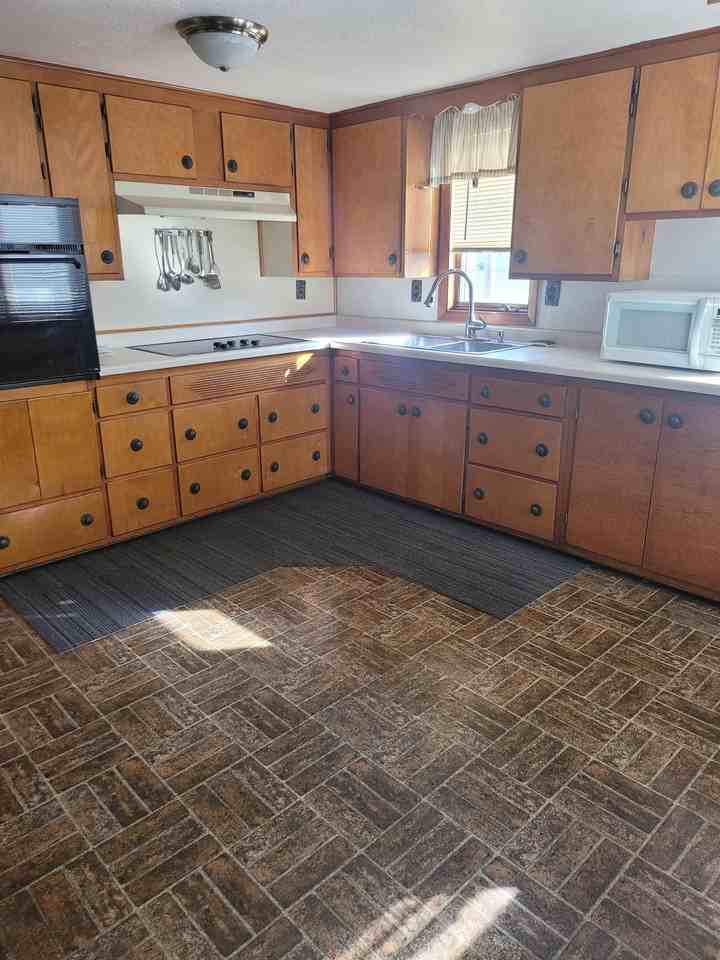 1031 N Clay St #1031 - Photo 7 of 10