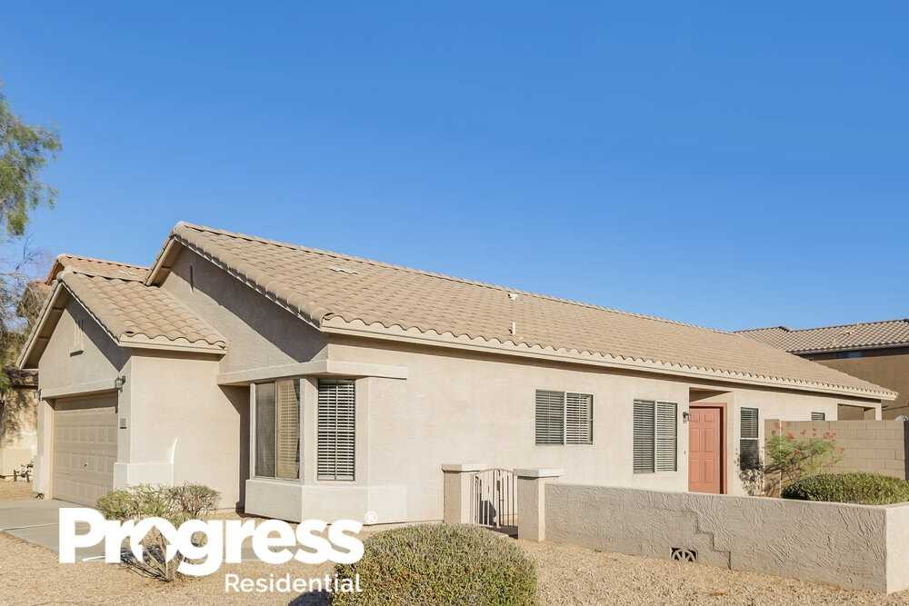 6412 W Hilton Ave - Photo 3 of 16
