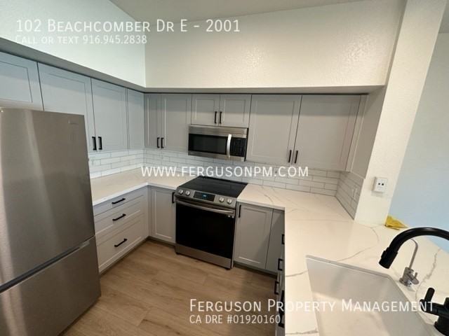 102 Beachcomber Dr E #2001