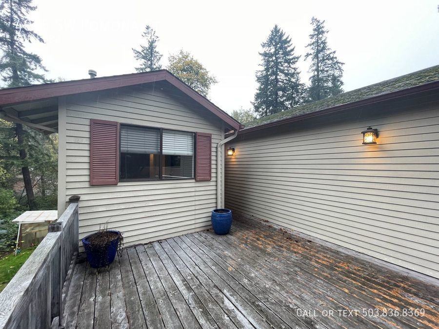 4045 Sw Pomona St - Photo 2 of 19