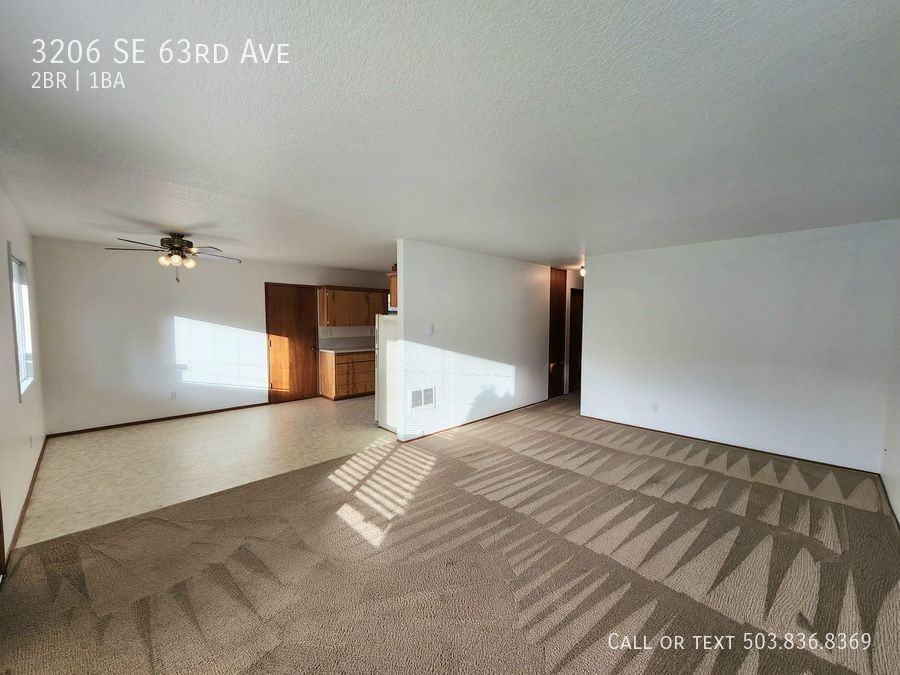 3206 Se 63rd Ave - Photo 2 of 21