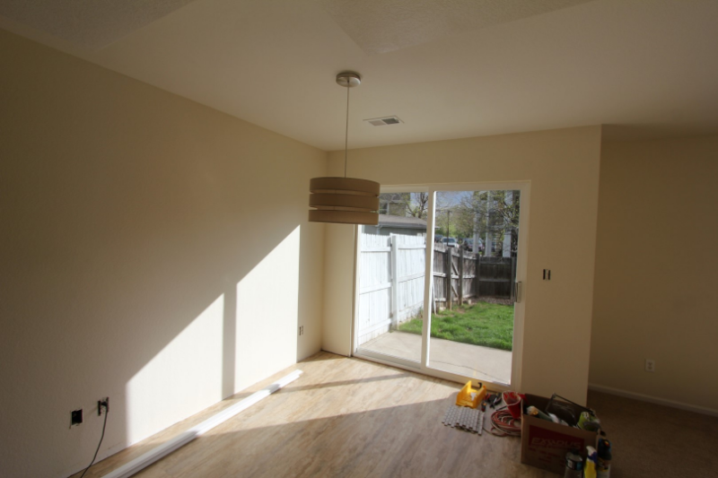 425 Sundance Cir N - Photo 3 of 17