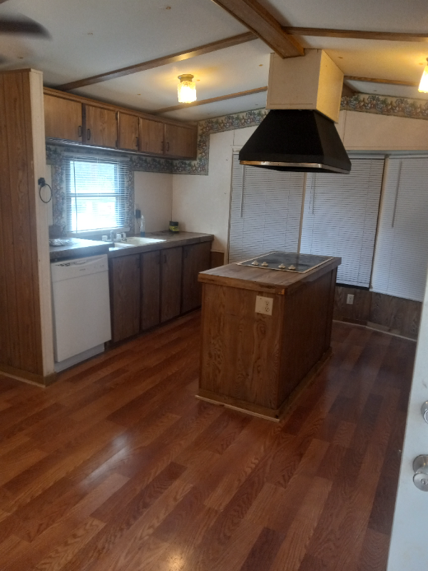 235 Valley View St - Photo 3 of 16