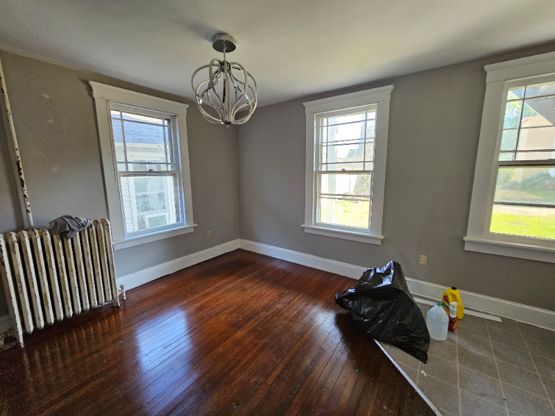 31 Crescent St #1 - Photo 2 of 21