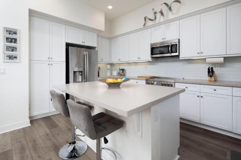 1134 Sea Glass Way - Photo 3 of 34